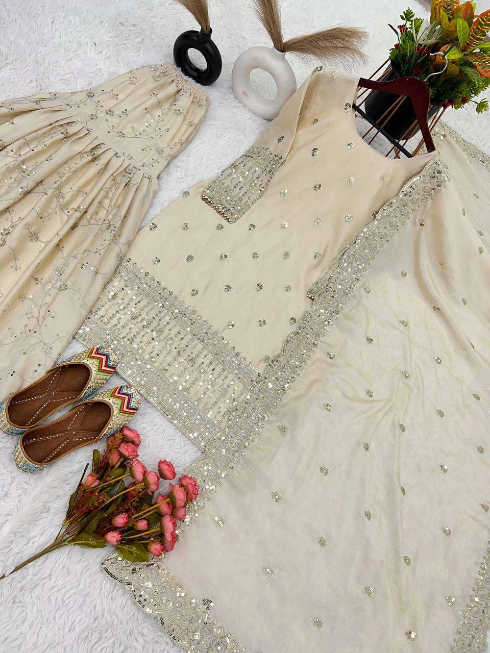 Vardan Ethnic Srk 5172 Chinon Silk Wholesale Pakistani Readymade Salwar Suit — Wholesale Salwar Suits, MPA wholesale from Surat — view 1